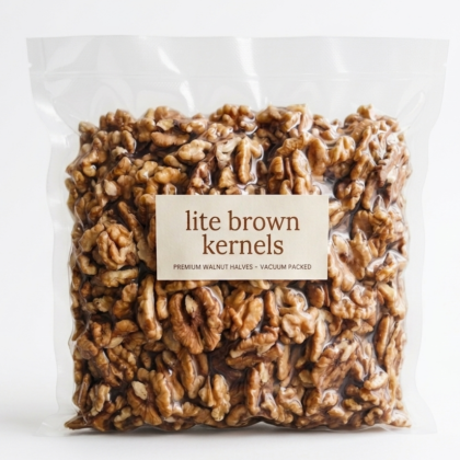 Lite brown walnut kernels premium