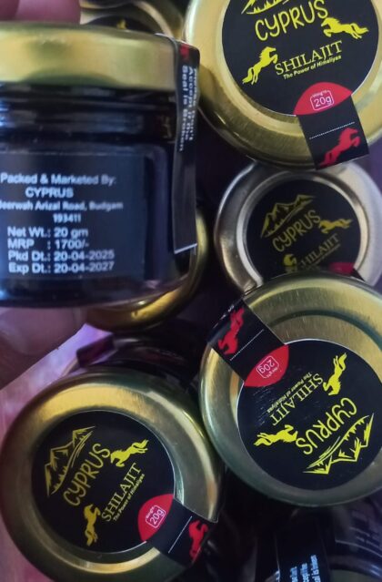 Semi liquid shilajit by kashmiri dryfruits